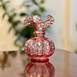VTG Fenton Dusty Rose Beaded Melon Vase Ruffled Crimped Rim Cranberry Pink 6”